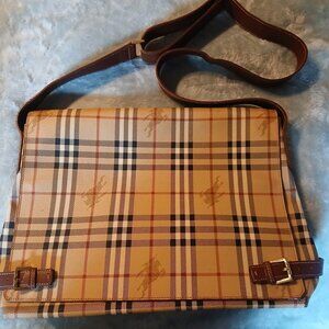 Burberry Messenger Bag - Nova Check